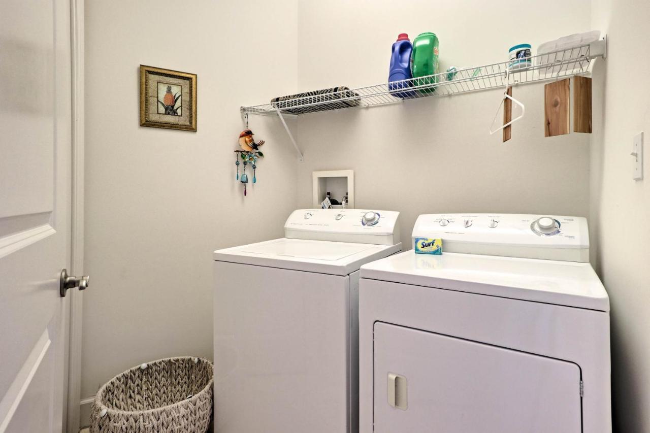 Lavish Beachfront Biloxi Condo With Pvt Patio And Pool! 외부 사진